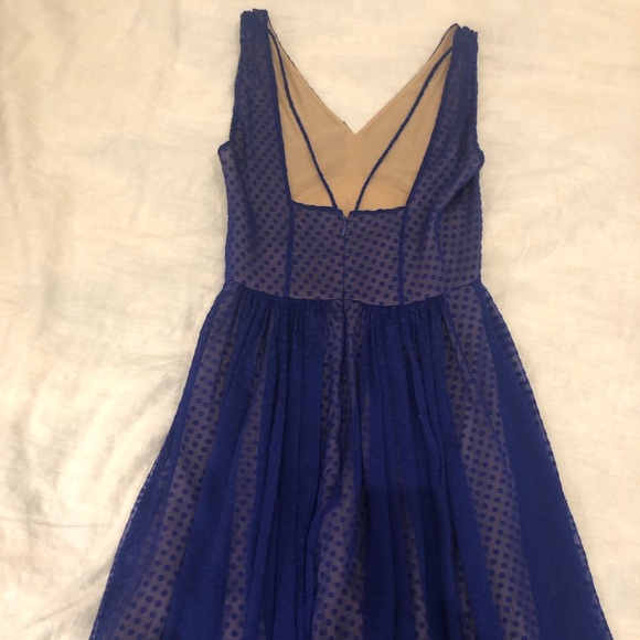 Knee length Anthropologie cocktail dress size 0 - Picture 6 of 6